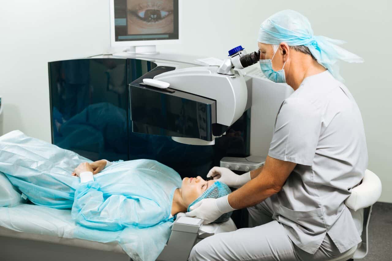 intraocular lens implant