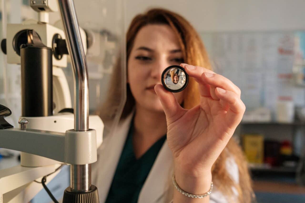 cataracts vs. glaucoma
