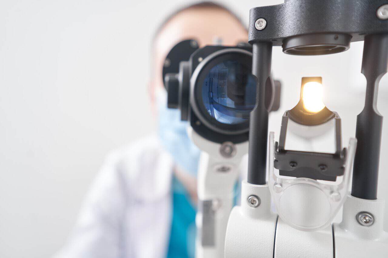 retinal tear vs. detachment