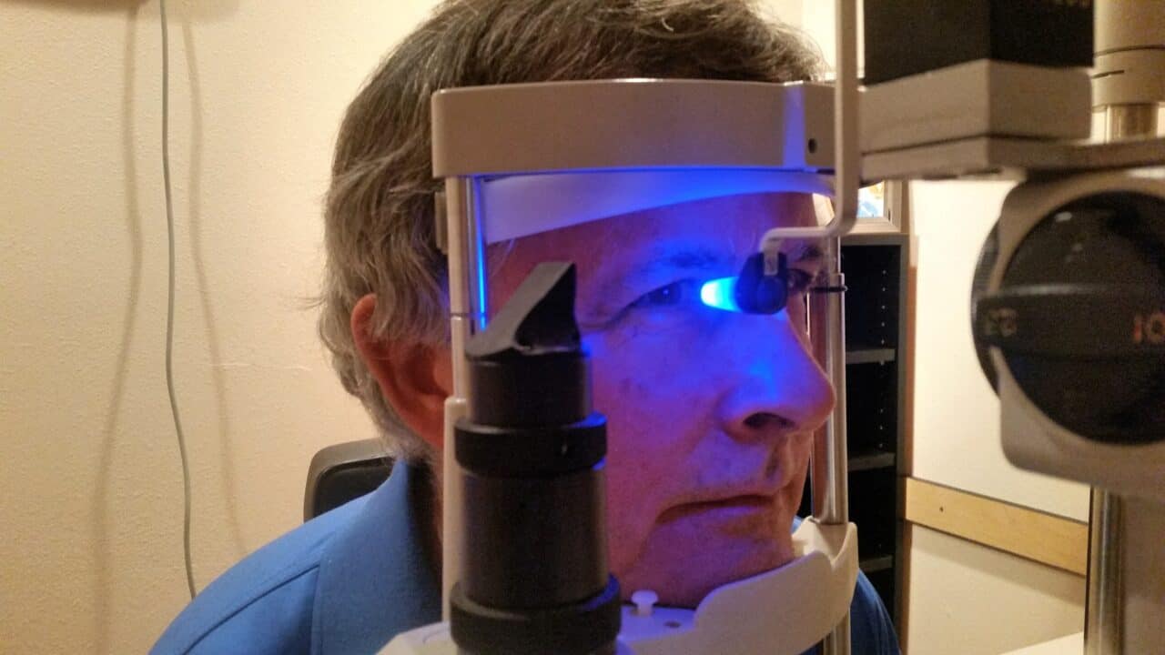 how to know if you're a good candidate for light adjustable lenses